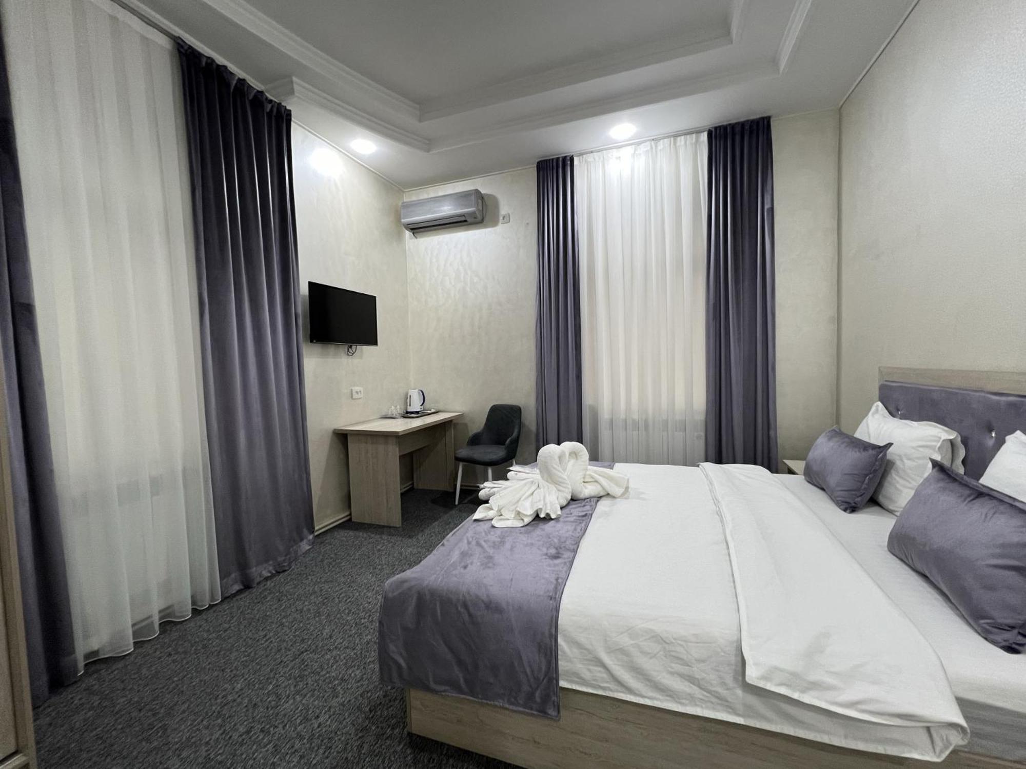 Art Tashkent Hotel ภายนอก รูปภาพ