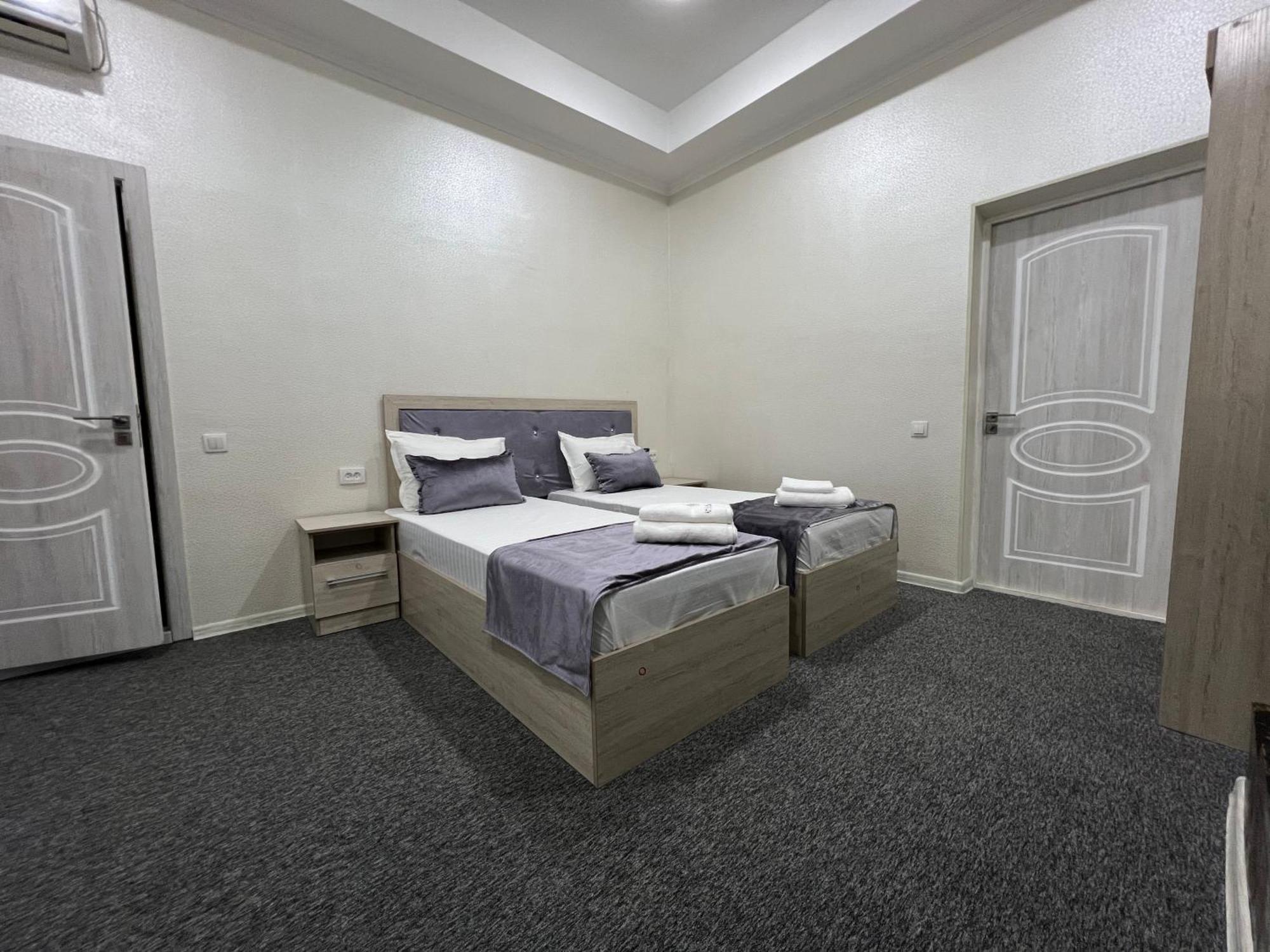 Art Tashkent Hotel ภายนอก รูปภาพ